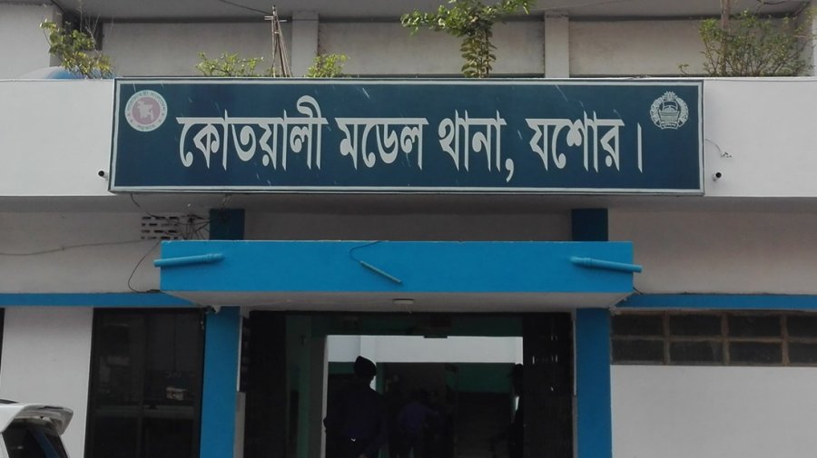 মসজিদের মাইকে ঘোষণা দিয়ে হামলা, বিএনপির চার নেতাকর্মী আহত